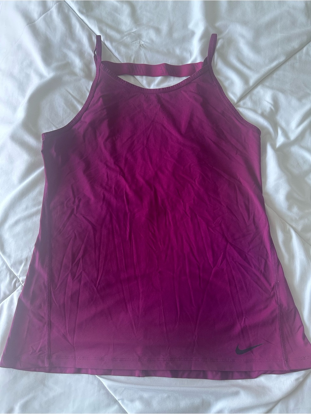 Nike Women’s Open Back Workout Tank – Medium